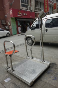 ͸���Ʋ��˷Q��݆�γ����ۯB��y͸����